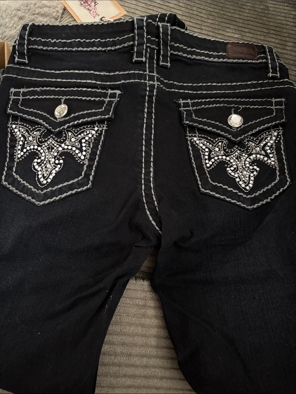 iris Black Skinny Jeans with Embellished Back Pockets